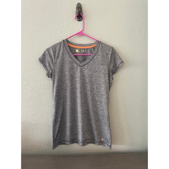 Xersion Woman’s Size Small Gray Athletic Shirt V Neck - Picture 1 of 4